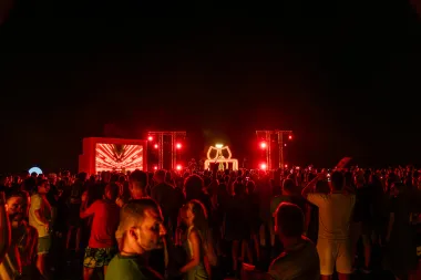 Fenomenalan event Sunset in a glass obilježio je nezaboravan nastup DJ-a Fedde le Granda