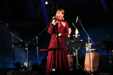 Glazbeno-modni spektakl Festivala Rovinj Art&More donio je dašak glamura i umjetnosti na atraktivnu morsku lokaciju
