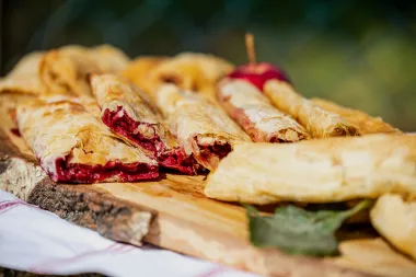 Otkrili smo sve o ovogodišnjem Štrudlafestu, a imamo i sjajan recept za štrudl