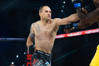 Novi MMA sportski spektakl - FNC 12 uživo na platformi Voyo
