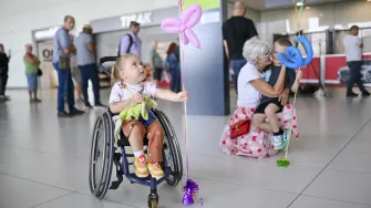 Najljepše vijesti dana: Malena hrabra Lava se vratila kući s liječenja u Americi