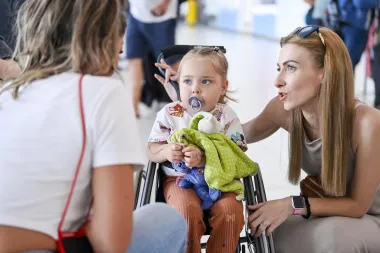 Najljepše vijesti dana: Malena hrabra Lava se vratila kući s liječenja u Americi