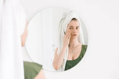 Propisuju li dermatolozi u Hrvatskoj lijek spironolakton za akne?