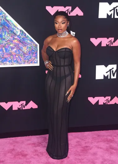 Ružičasti tepih MTV music awardsa je gorio! Ovo su najbolja i najgora izdanja