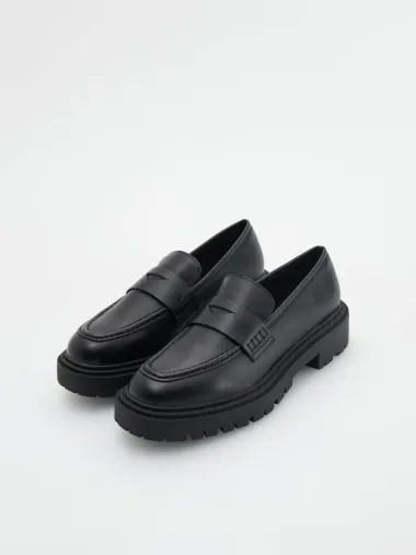 12 savršenih: 'Chunky' loaferice jedan su od najvećih jesenskih trendova