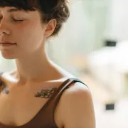 Joga za lice je potpuni hit, no mogu i se s njom izbrisati bore s lica
