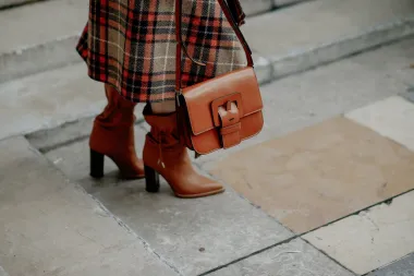 Smeđe torbe iz high street ponude za žene koje žele predah od crne boje