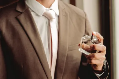 Naši favoriti: 7 snažnih parfema koje žene obožavaju osjetiti na muškarcima