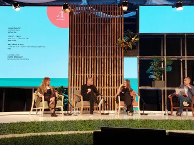 Antonija Blaće na Weekend Media Festivalu : "Televizija je kao ognjište oko kojeg se okupljaju svi. I bit će tu zauvijek''