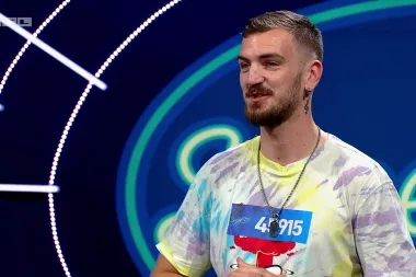 Donat je pjevao bivšoj djevojci pa ga svladale emocije, a Severina ga je pokušala utješiti