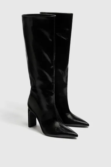 Na modnu scenu se vraćaju elegantne visoke čizme, a ovo su naši high street favoriti