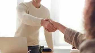 Stalno zaboravljaš imena? Uz ove trikove lakše ćeš ih pamtiti