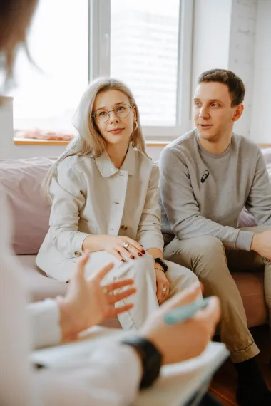 Stalno zaboravljaš imena? Uz ove trikove lakše ćeš ih pamtiti