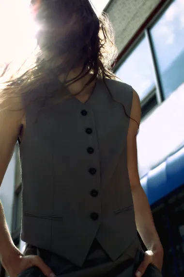 Zara u novoj kolekciji ima klasične komade u koje se isplati uložiti