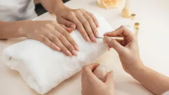 Jesi li znala? Evo što će se dogoditi ako nekoliko godina nosiš gel na noktima
