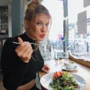 Nikako do idealne težine? Loše navike koje usporavaju metabolizam i potiču debljanje