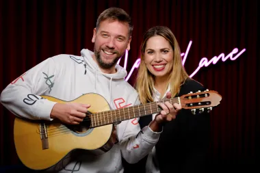 Radijski voditelj i komičar, Luka Bulić, gostovao u specijalnoj emisiji podcasta "Tate kod Lane"