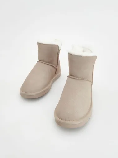 Buce i tople čizmice - modeli koji pristaju uz svaki look