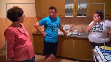 Uzbudljiva večer na selu: Ivan vjeruje da je pronašao ljubav života, a Ante je izbacio Victoriju