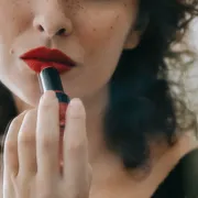 Kako do većih i punijih usana? Isprobaj ove jednostavne make-up trikove