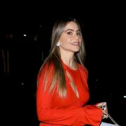 Haljina u vatreno crvenoj nijansi je pravi hit - pronašle smo pristupačne modele