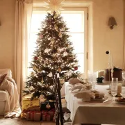 Reserved Home božićna kolekcija izgleda magično, izdvojile smo elegantne detalje