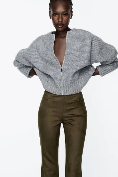 Veste s 'zipom': Kul modeli koji odlično pristaju uz suknje i kožne hlače