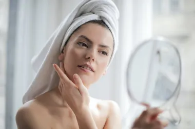 Zašto je retinol važan u njezi kože i kako ga uključiti u svoju beauty rutinu?