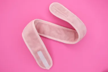 Noelle beauty noviteti: Božićni skincare setovi i veliki povratak powder puffa