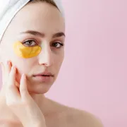 Spas za umorno lice: Najbolje maske za područje oko očiju