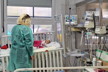 Osigurajte bezbolnije liječenje najteže bolesnoj djeci iz Klinike za infektivne bolesti "Dr. Fran Mihaljević"