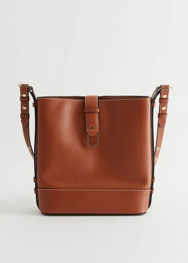 Smeđa torba je idealan dodatak svakom ormaru - oduševili su nas ovi stylish modeli