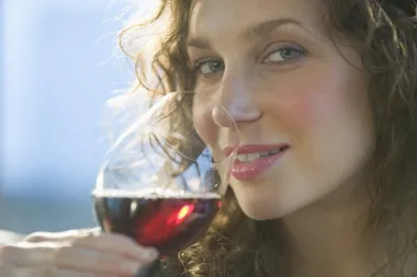 Živjela! Najpoznatije zdravstvene prednosti ispijanja crnog vina