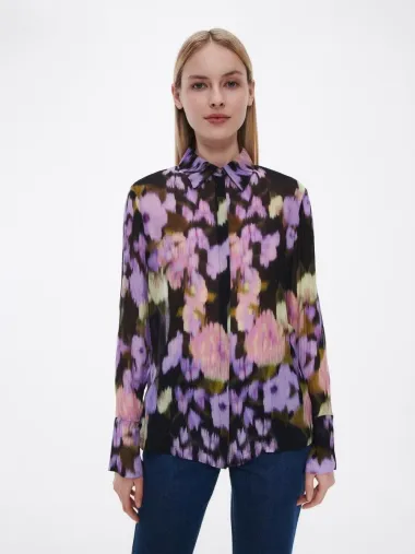 15 neodoljivih modela: Romantične bluze koje sada možeš uloviti na sniženju