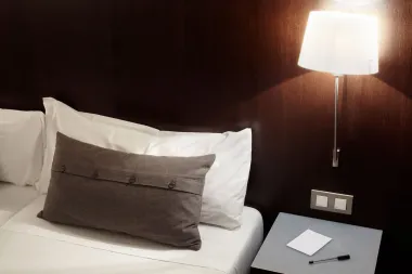Noću loše spavaš? Ove stvari bi mogle riješiti nesanicu