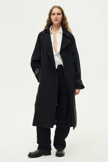 Stylish komadi od trapera sada se mogu povoljno kupiti na sniženju