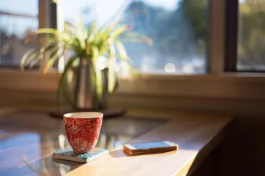 Teško ustaješ rano ujutro? Uz ove trikove više nema odgađanja alarma
