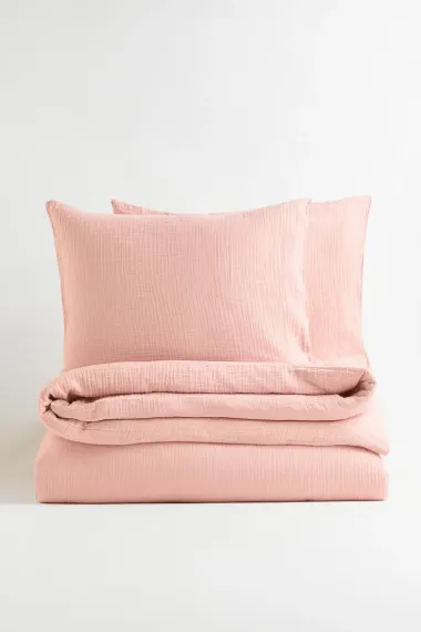 H&M Home ima najljepšu kolekciju posteljina za proljetne dane - ovo su naši favoriti