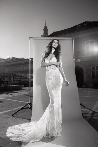 Kako izgleda bezvremenska profinjenost pretočena u costum made vjenčanice - odgovor donosi Mia Couture