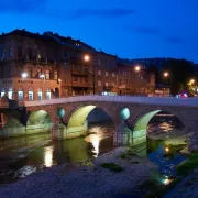 Što posjetiti u Sarajevu? Grad kontrasta okružen prekrasnim planinama