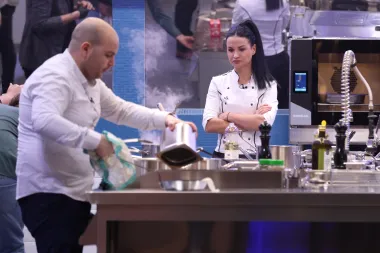 Kandidati podijeljeni u timove, pale prve kritike, a Vehid i Dominik oduševili chefa: ''Dajte si ruku, dečki, najbolji ste dosad''