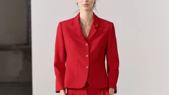 Zara ima fantastične komade u upečatljivoj crvenoj boji