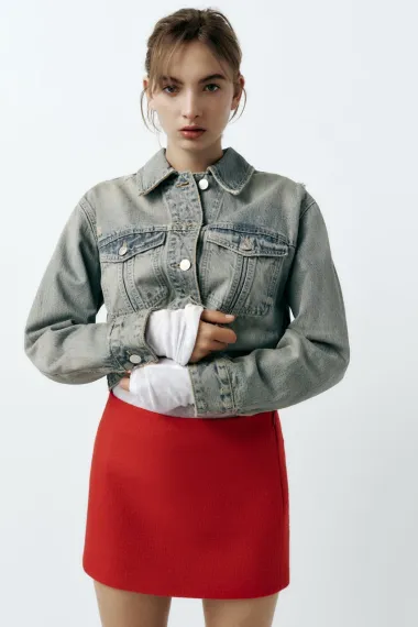 Zara ima fantastične komade u upečatljivoj crvenoj boji