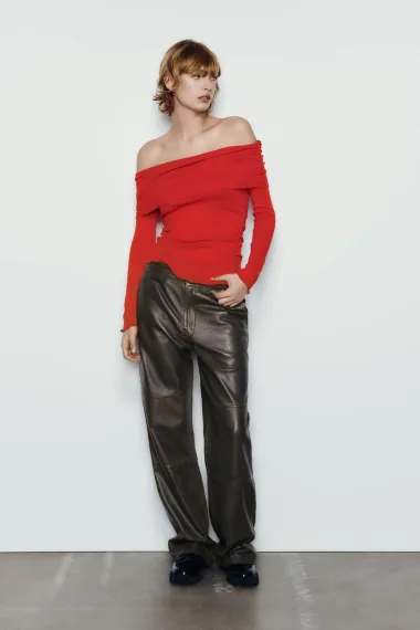 Zara ima fantastične komade u upečatljivoj crvenoj boji