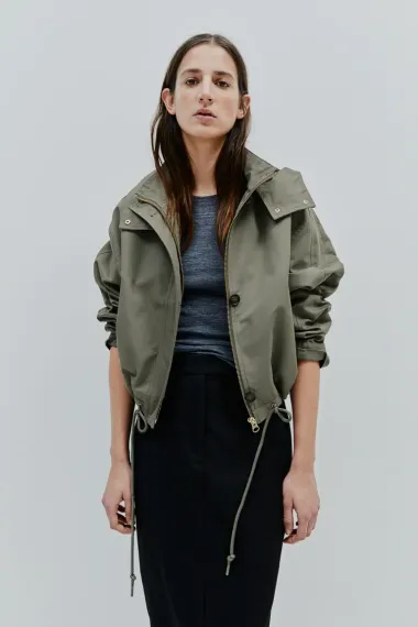 U H&M su stigli sjajni noviteti – ove komade želimo