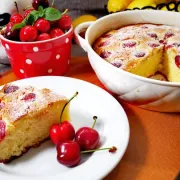 Iz bakine kuharice: Recept za brzi kolač s voćem
