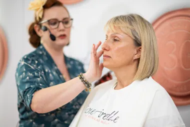 Kultni brend Jane Iredale s posebnom kolekcijom 'Ready to Bloom' slavi 30. obljetnicu