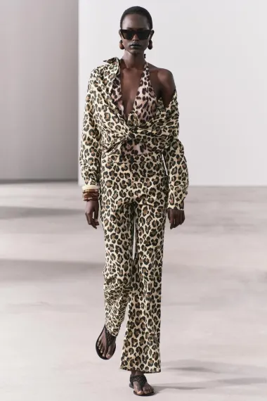 Leopard print je opet u modi - efektni komadi za razigrane kombinacije