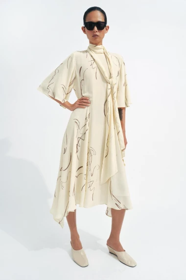 &Scaron;to odjenuti za krizmu? Donosimo ideje za djevojke i mame