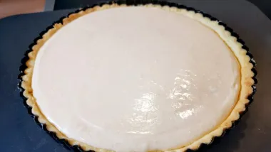 Recept za krostatu s kremom od vanilije i marmeladom